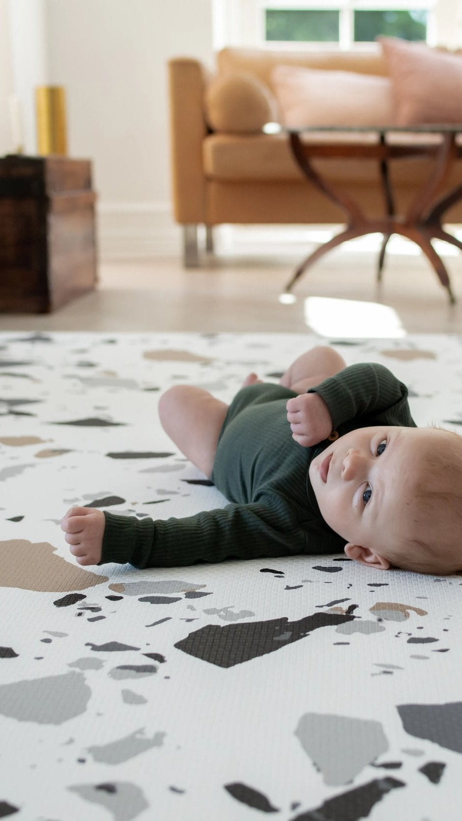 Baby på Terrazzo Legemåtte